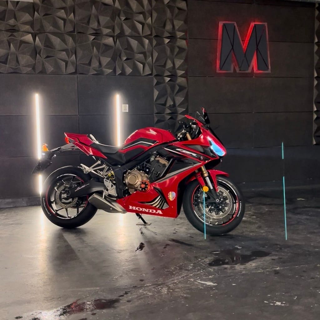 Detailing honda cbr650r, lesteni a odstraneni skrabancu,obnoveni a renovace laku, vozidel