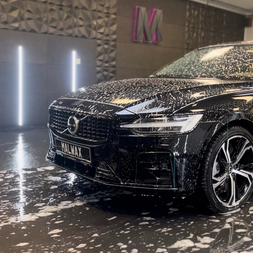 Detailing volvo s90, myti, cisteni tepovani, vozidel, interieru, rucni myti, setrne myti